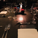 ロウリーズ・ザ・プライムリブ - 