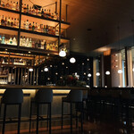 ロウリーズ・ザ・プライムリブ - 