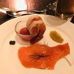 ロウリーズ・ザ・プライムリブ - Smoked Salmon♦️Shrimp cocktail