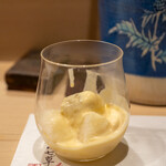 うを徳 - 2022.9 山形刈屋産幸水梨とピオーネ入りアイスクリーム