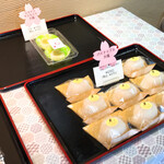 餅・菓子・赤飯 なかお - 