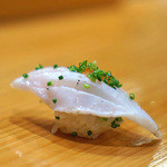 天寿し - ５日間熟成させたアラの炙り