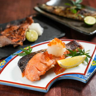 美味しい魚とお酒を楽しむ大人の隠れ家居酒屋