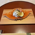 旅館 洋々閣 - 『先付』渡り蟹とジュレのマッチングは最高