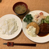 レストラン シラツユ - 料理写真:①セット「ハンバーグとカニコロッケ」 