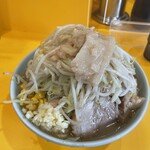 ラーメン二郎 - プチ　ヤサイ・ニンニク・アブラ