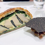 マスドラヴァンド - 山口県産黒アワビのパイ包み焼き 　