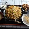 一軒餃子 - 海鮮焼きビーフン。