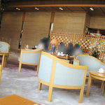 ロビーラウンジ すみれ - 奥様がたが多かったです！