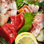 海鮮酒場ポットベリー - 毎日新鮮なお魚が漁港直送の鮮魚の盛り合わせ♪