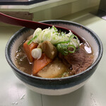 鯉とうなぎのまるます家 - 牛すじ煮込み