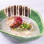 Steamed clams with sake