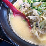 麺酒房 龍安 - スープ