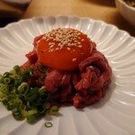 北新地焼肉さつま - ユッケ