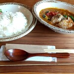 バオバブ - チキンカレー 1000円税込