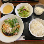 Aoyama Shanwei - 蒸し鶏定食（税込1,000円）