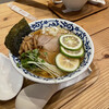 博多醤油ラーメン 月や 博多デイトス店