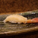 にぎり鮨 一五〇 - ボタンエビ