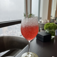 ザ タヴァン グリル＆ラウンジ - 