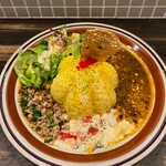 ウメノ商店 - 東京町スパイシーカレー1000円