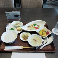 東天紅 KITTE名古屋店 -  東天紅 KITTE名古屋店 -