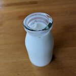 峠の湯びほろ - ビン牛乳