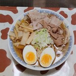 ご当地ラーメンセレクション - 料理写真:ゴチャゴチャしすぎだね