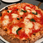 Pizzeria napoletana CANTERA - 