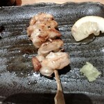 Yakitori Hatsu - 肉がたっぷりついたやげん軟骨