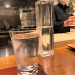 イル アオヤマ - このボトルお上品な量なので
      すぐに無くなっちゃうヽ(´o｀；