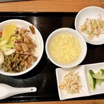 台湾小館 - スープ・小皿付き