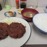 食事処まるに - メンチカツ定食
