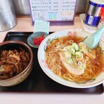 黄金 - 2022年9月　カルビ丼セット（780円）