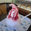 ぜんげつ堂 - いちごかき氷ソフトのせ