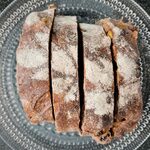 ラトリエ ドゥ プレジール - パン　オ　フリュイ　ルージュ