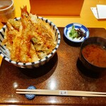 日本橋天ぷら魚新 - 特製天丼 1,980円 ♪