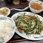 日高屋 - レバニラ炒め定食　710円