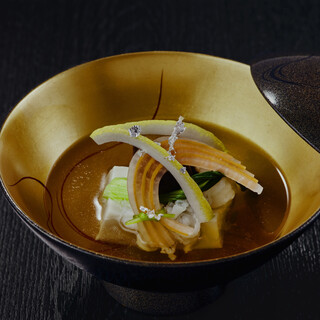 料理長こだわりの出汁