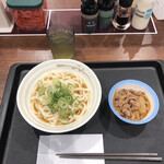 松屋 - 選べる小鉢のぶっかけうどん（牛小鉢）