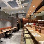 ワイン酒場 ウラッチェ！ - 店内