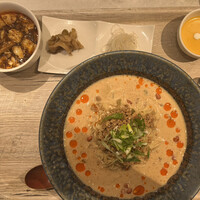CINA New Modern Chinese - 豆乳冷やし担々麺とミニ麻婆豆腐