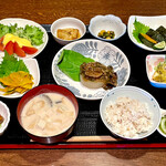 薬膳食堂 伝伝 - 日替わり薬膳ランチ（デザート、ドリンク付）2000円