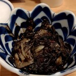 Sushi Sake Sakana Sugitama - 黒キムチ、おすすめです。