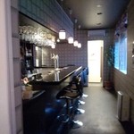 ビミナーレ - １００種類のカクテルが人気のバーカウンター♪