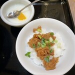 中國料理 蘭 - セットのごはんとデザート。