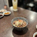 炭火焼肉ホルモン うらら - すじ煮込み