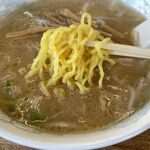 かつ平 - ラーメンみそ味の麺