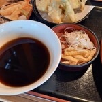 久兵衛屋 - つけ汁と薬味