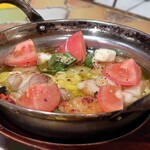 トリワイン ＰＩＫＯＳＨＨＨＵ - おまかせのアヒージョ