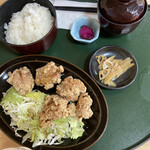 どんこの里いぬかい - からあげ定食／500円